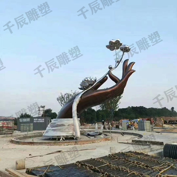 重庆金属动物不锈钢雕塑工艺 人物雕塑 承接大型雕塑工程