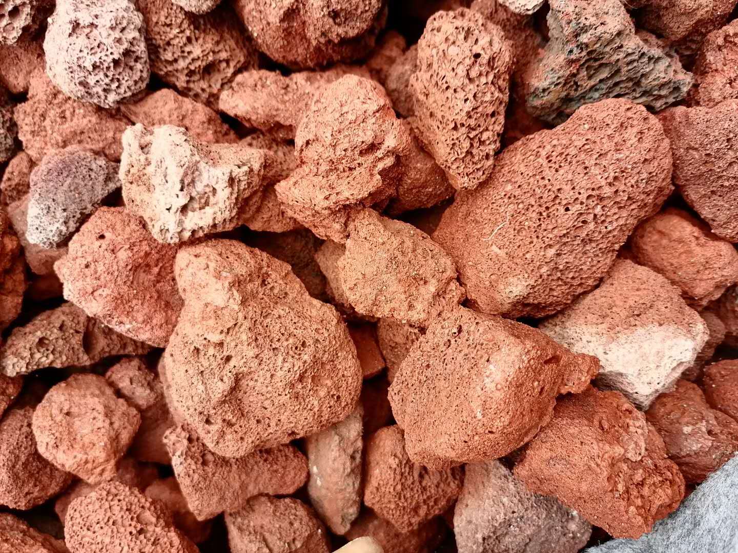 德州火山岩规格 供货及时