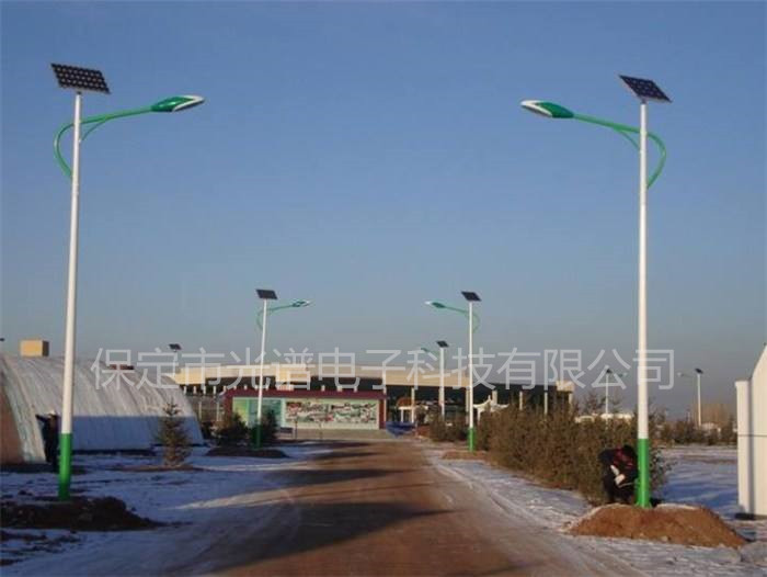 供应喀什地区巴楚县阿克萨克马热勒乡新农村太阳能路灯987元一套