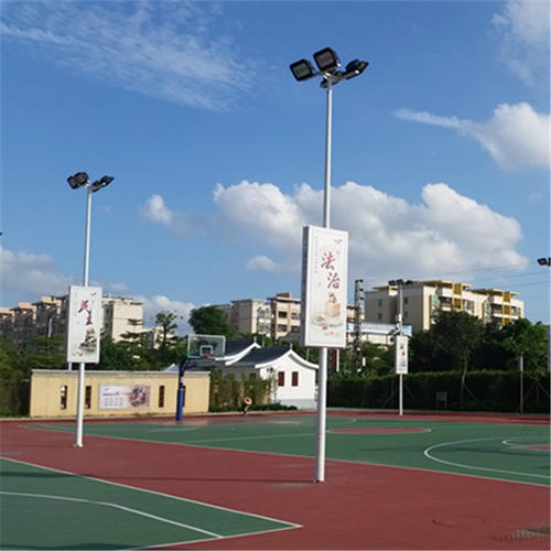 篮球场灯光杆的价格 球场灯杆安装方法