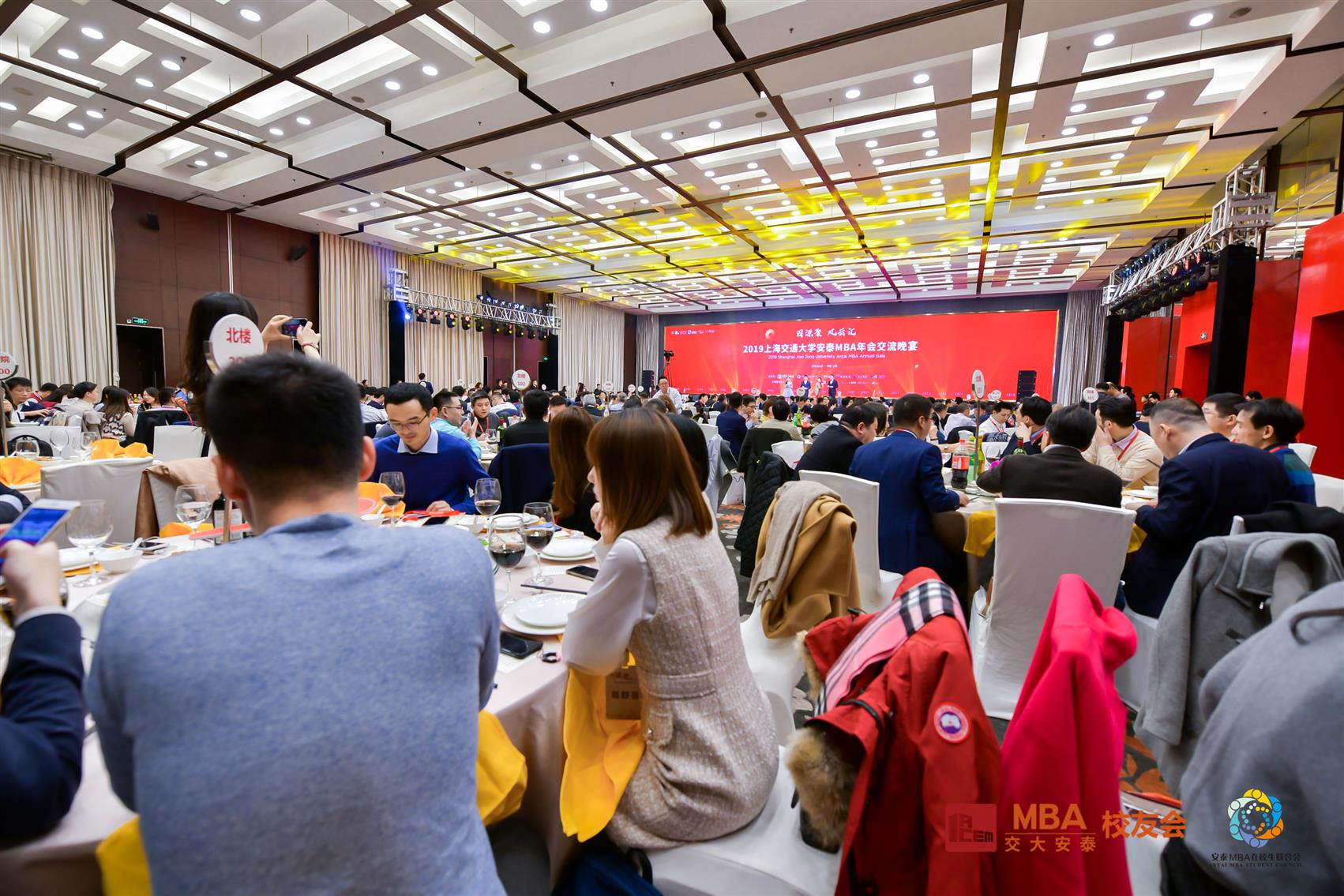 活动背景板搭建 上海闵行会议策划执行公司