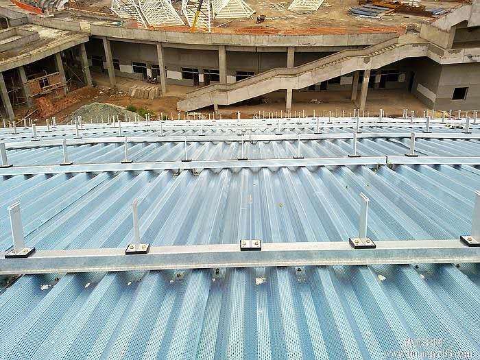 云南铝镁锰板1.0mm厚金属屋面系统