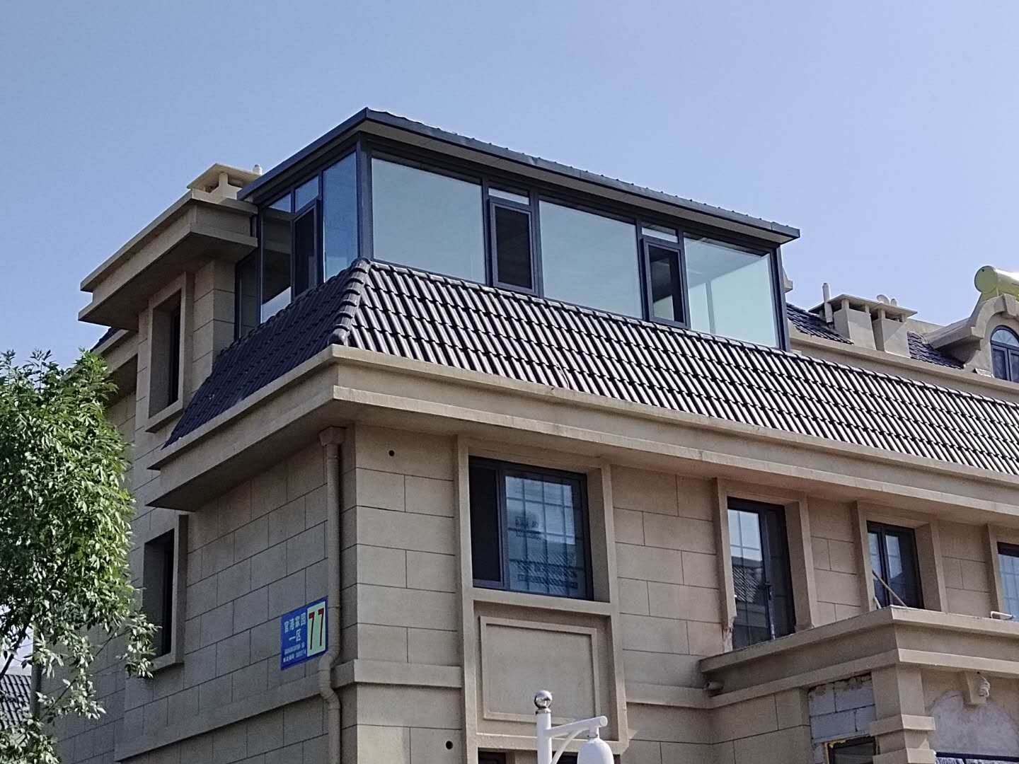 天津河东区断桥铝门窗封阳台，露台