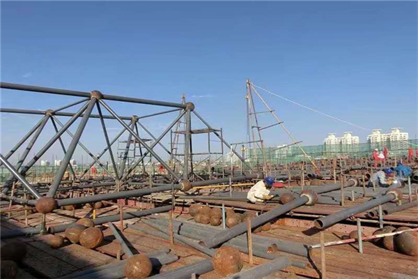 钢网架结构制造-重量轻 刚度大-博乐中心网架销售