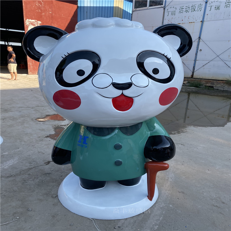 中山功夫熊猫玻璃钢卡通动物雕塑厂家 江门玻璃钢卡通雕塑景观摆件 卡通熊猫雕塑户外装饰