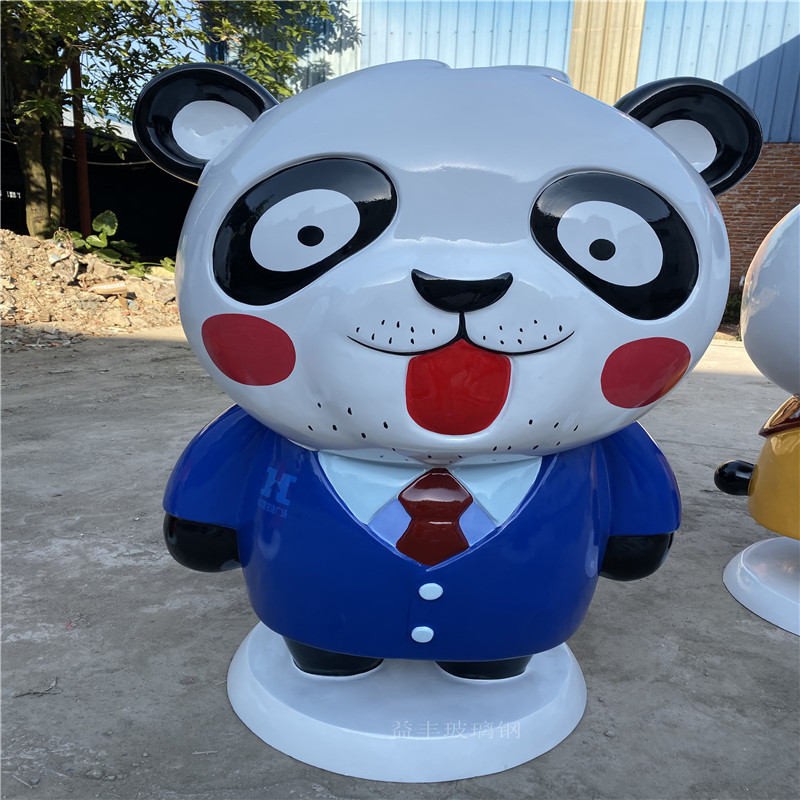 珠海幼儿园形象玻璃钢卡通动物雕塑 清远企业形象玻璃钢卡通雕塑 卡通熊猫雕塑厂家