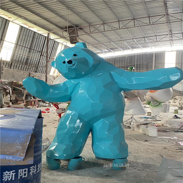 湛江可爱造型玻璃钢卡通动物雕塑厂家