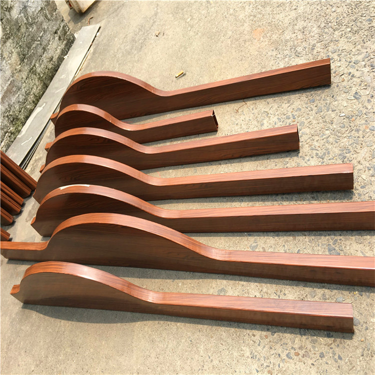 弧形铝方管幕墙