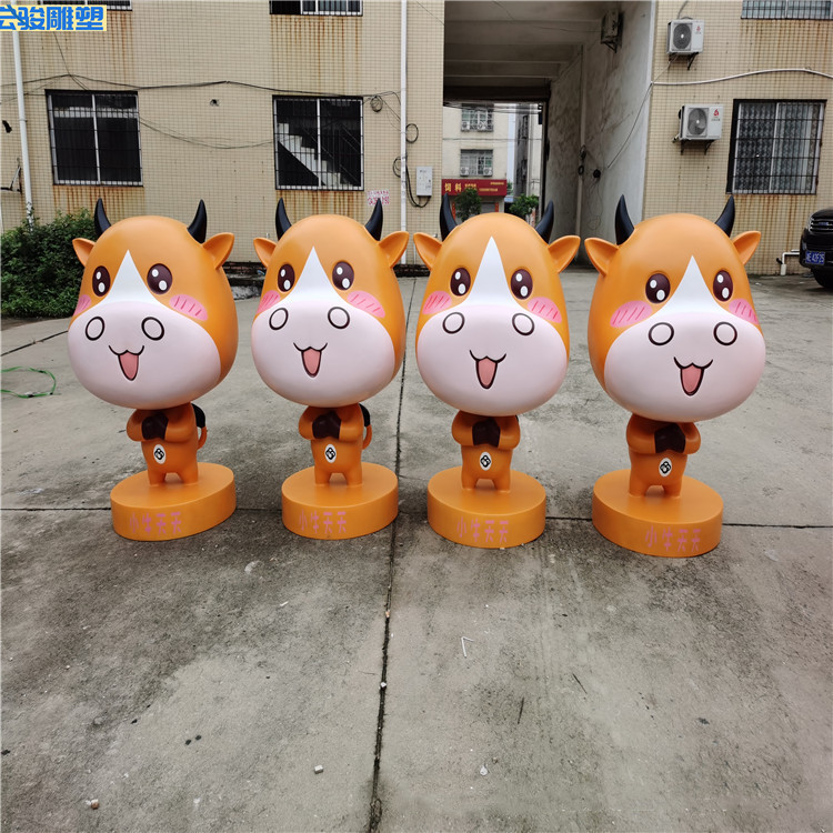 宿迁新年牛卡通雕塑公仔