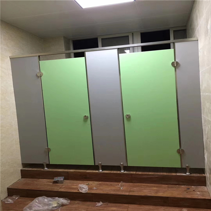 深圳盐田区洗手间隔断板厂-板材工艺-幼儿园卫生间挡板