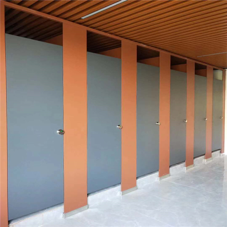 广州天河区厕所隔断板-配件种类-集装箱厕所隔断