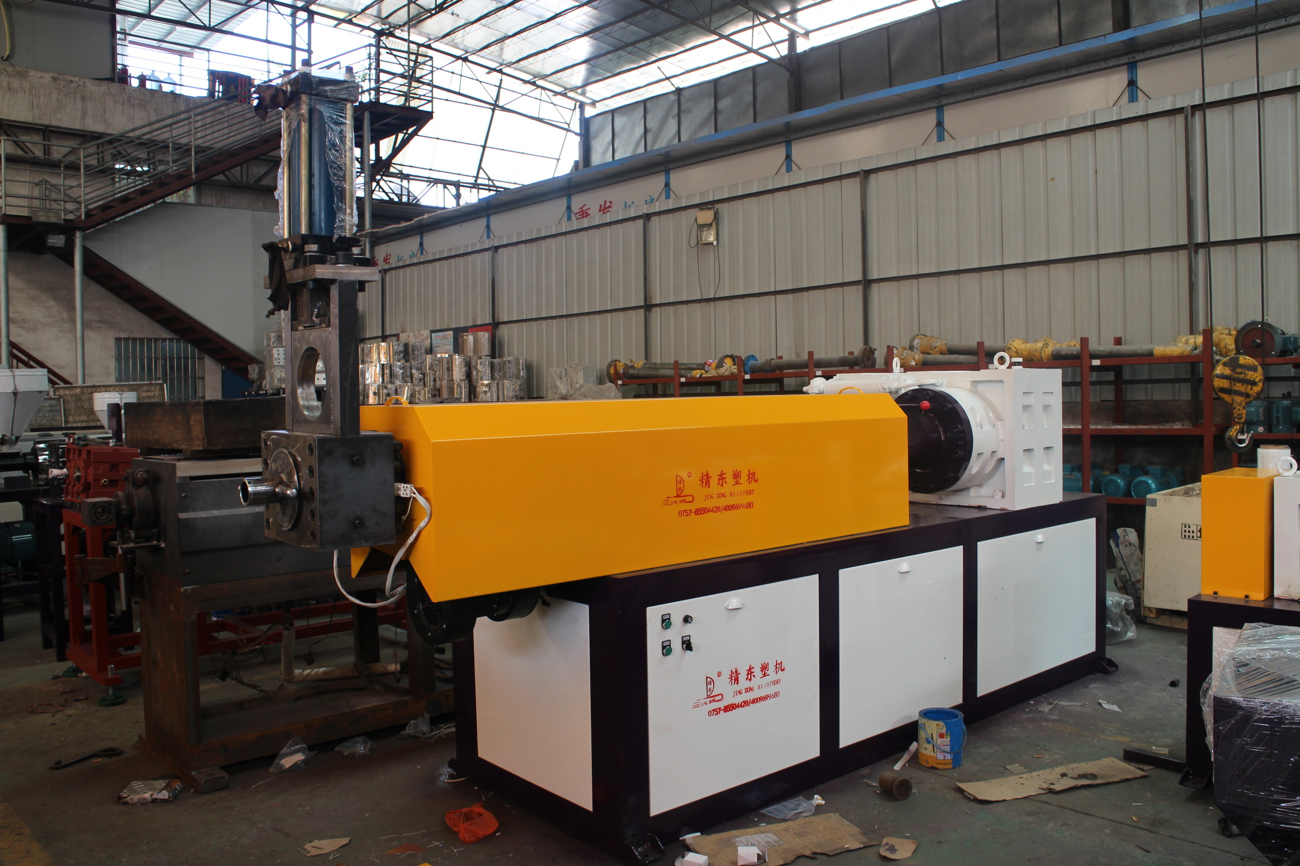 广东佛山精东机械有限公司专业制造PVC钢丝增强软管挤出生产线