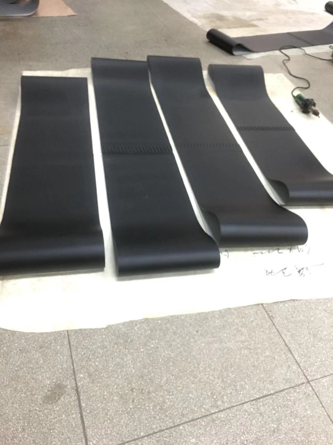 梅州绿色PVC输送带厂家 工业输送带裙边挡板输送带