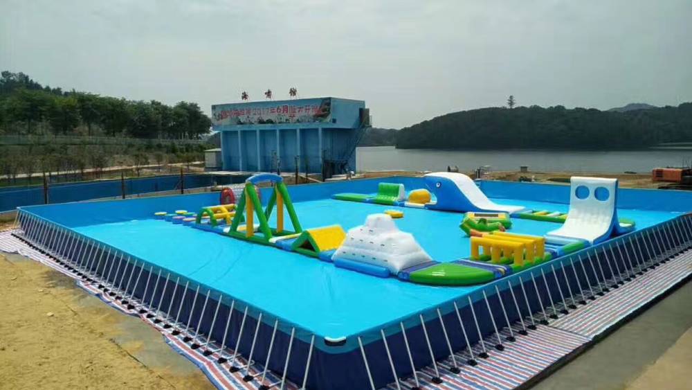 2021年新型户外充气水上乐园 移动支架游泳池设备