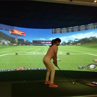 室内模拟高尔夫