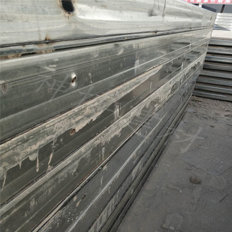 北京钢骨架轻型板厂家保温屋面板