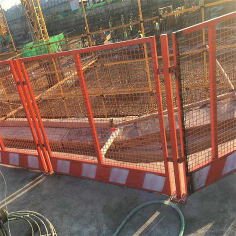 郑州道路护栏基坑护栏围栏围网