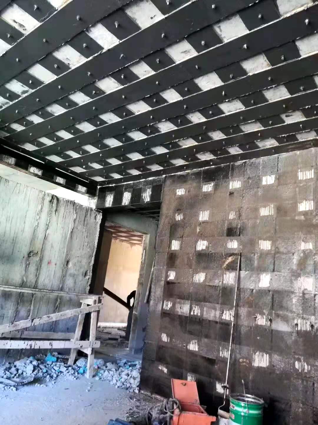 北京楼板加固粘钢加固施工