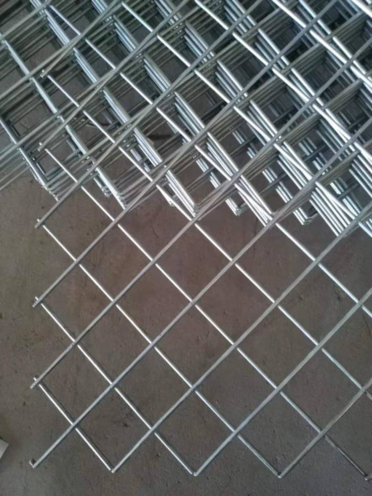 钢丝焊网 钢丝网片 地暖网片 呈吉丝网现货销售焊接网片 方孔网片