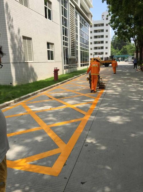 連云港停車位劃線 停車位廠區(qū)道路劃線