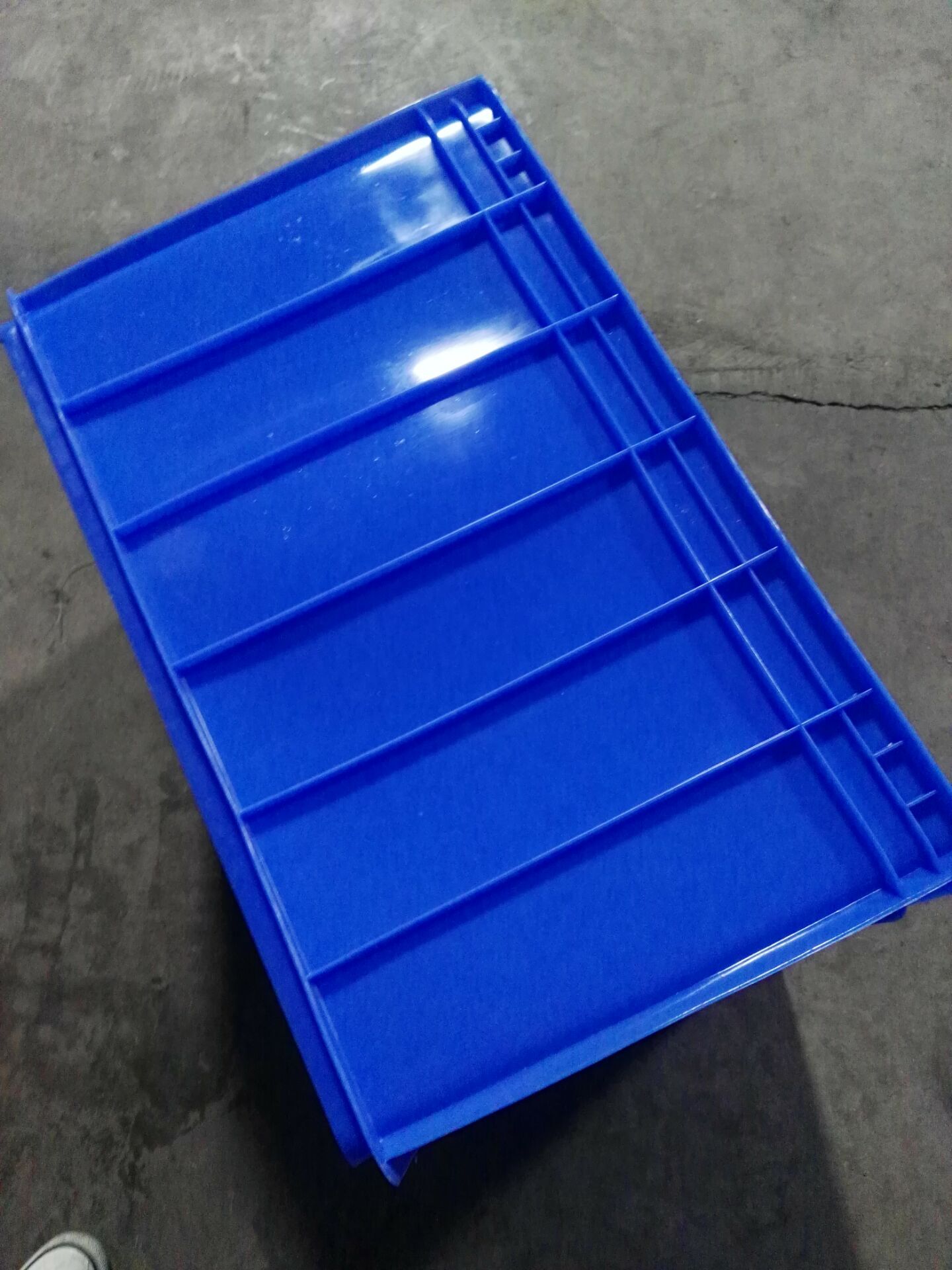 广州配送物流连盖箱/周转箱/运输箱/塑胶箱有盖规格