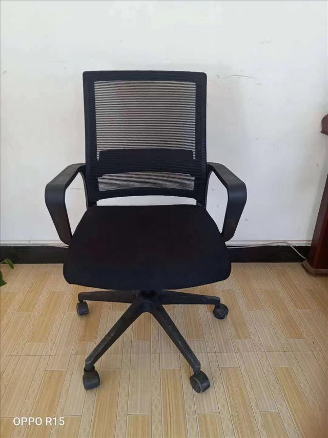 天津时尚简约办公转椅电脑椅