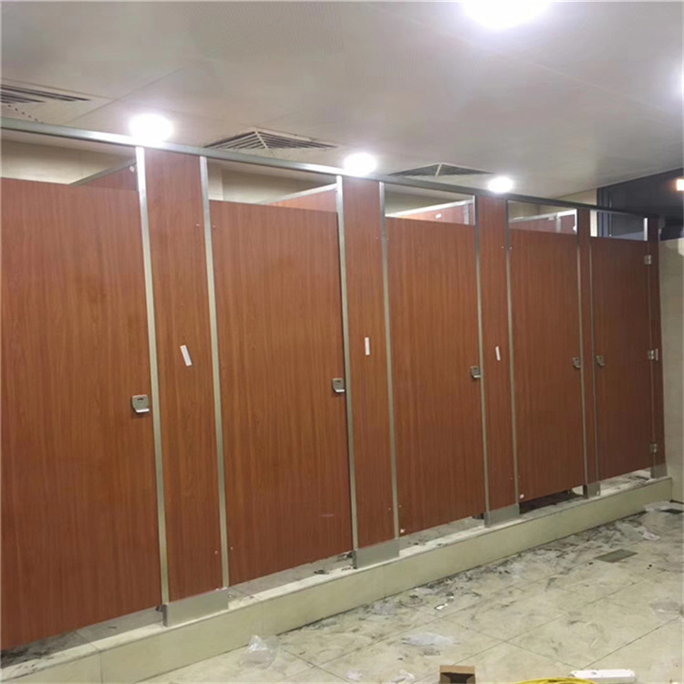 广州白云厕所隔断板厂-多种款式-抗倍特板洗手间隔断