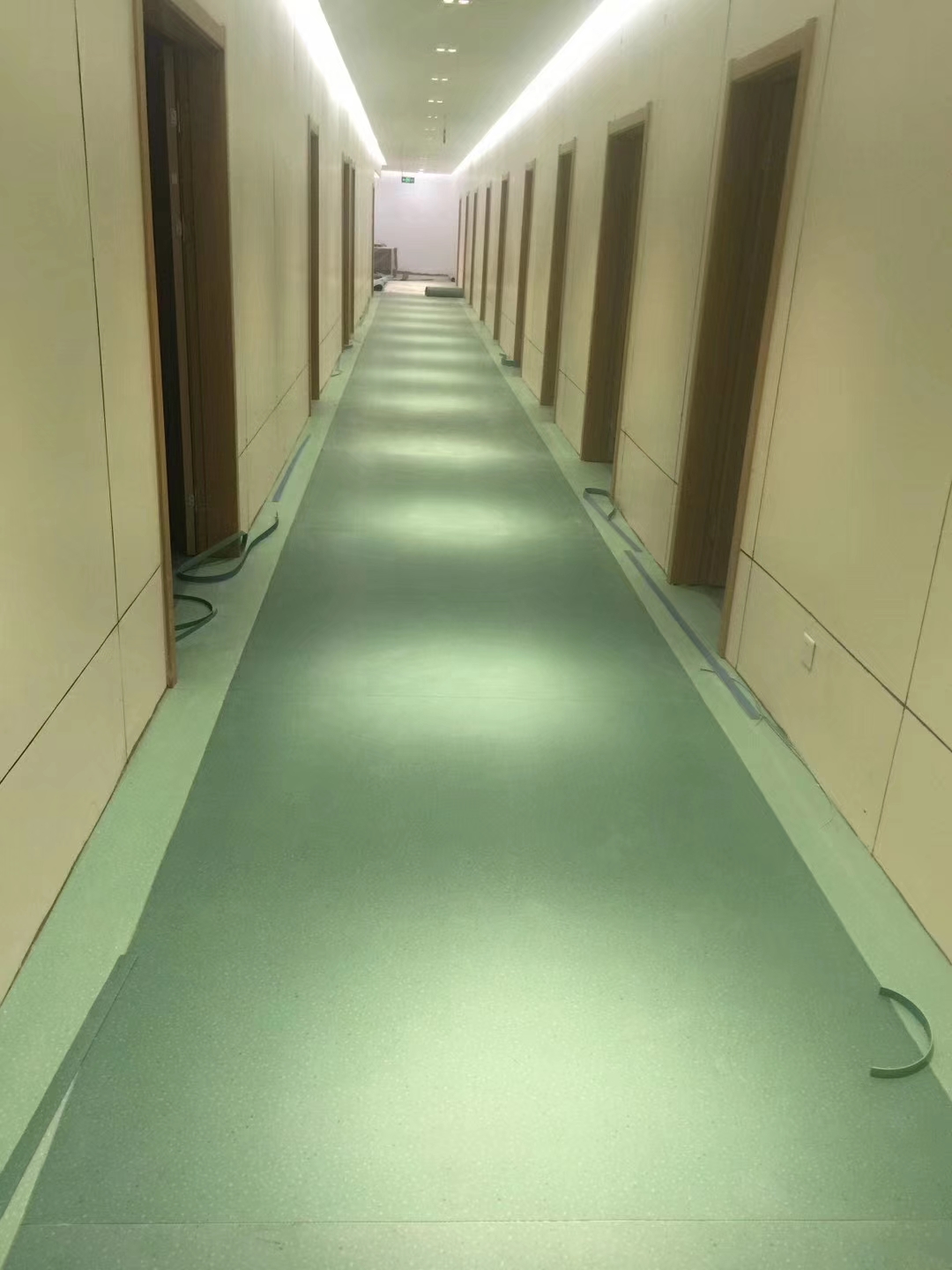 电梯间塑胶地板 医院学校耐磨PVC地板