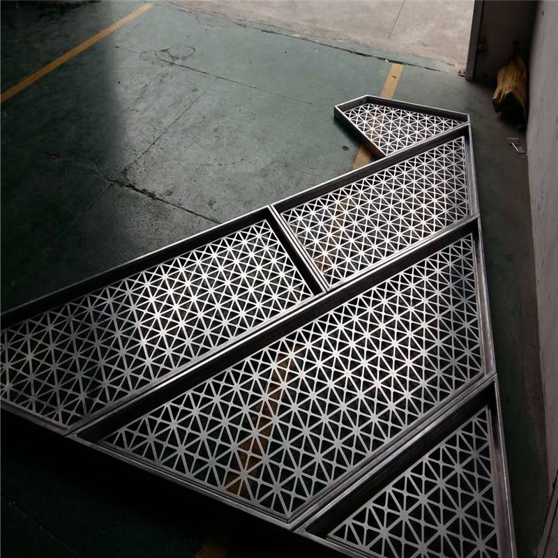 2.5mm镂空铝单板 艺术镂空雕花铝板 造型艺术铝板选购