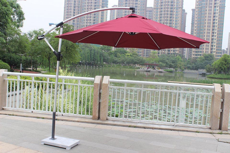 广州户外太阳伞 遮阳伞厂家藤桌椅