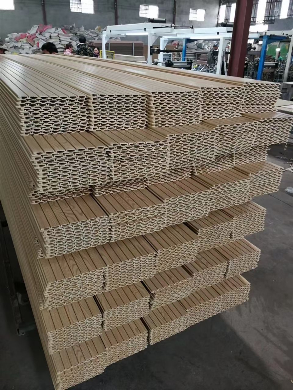 松原竹木纤维吸音板 木塑吸音板
