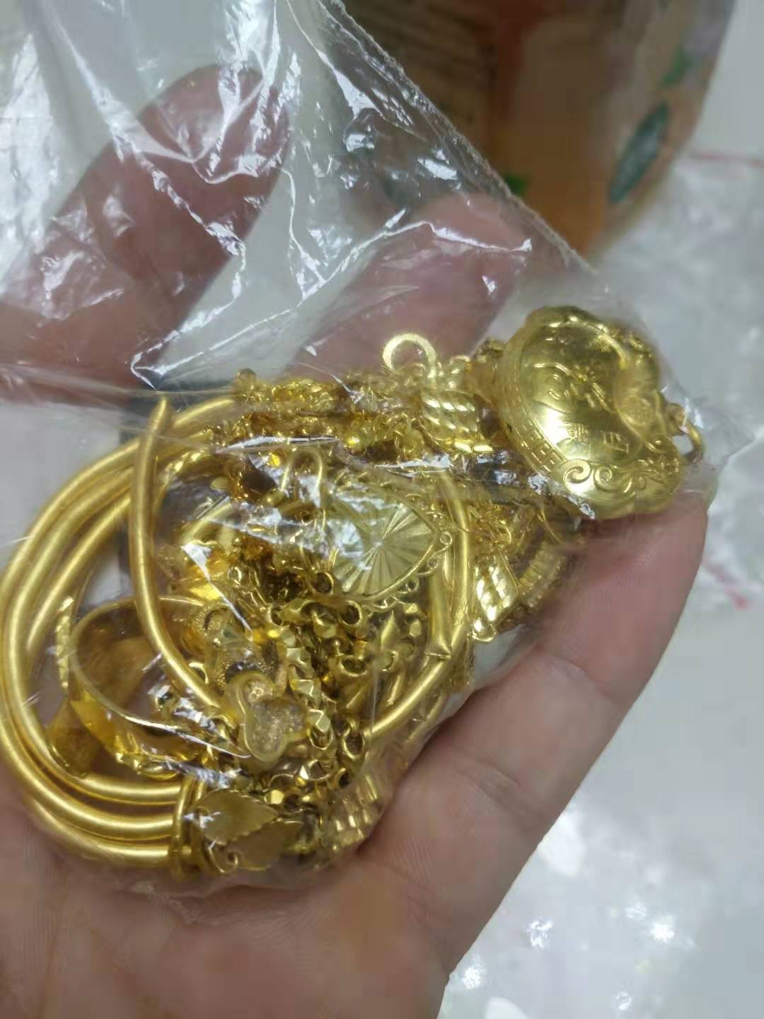 邢台回收黄金首饰的公司，邢台一般黄金回收价格是多少钱一克2022年2月22