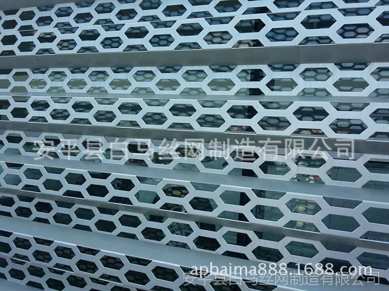 厂家直销冷轧铁板Q195 SPCC圆孔冲孔网欢迎来图