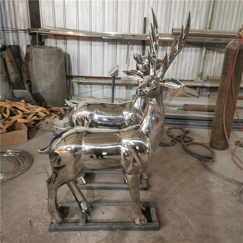 不锈钢小鹿雕塑
