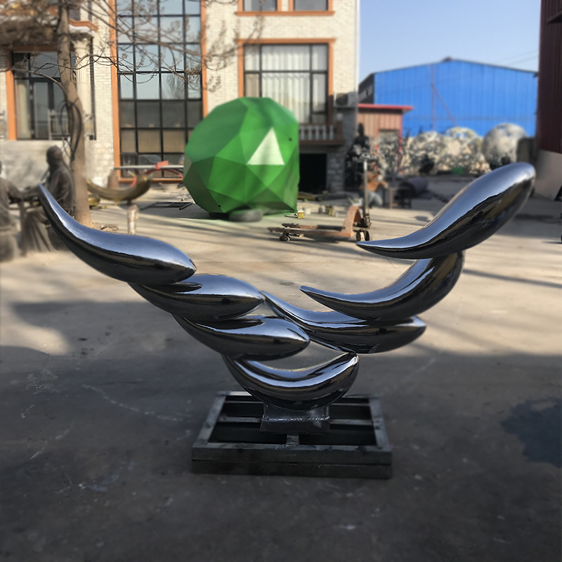不锈钢雕塑鱼 不锈钢镂空鱼雕塑 制作厂家