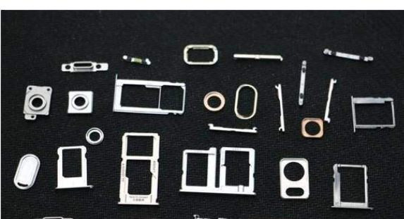 金属注射成型MIM手机配件卡夹产品