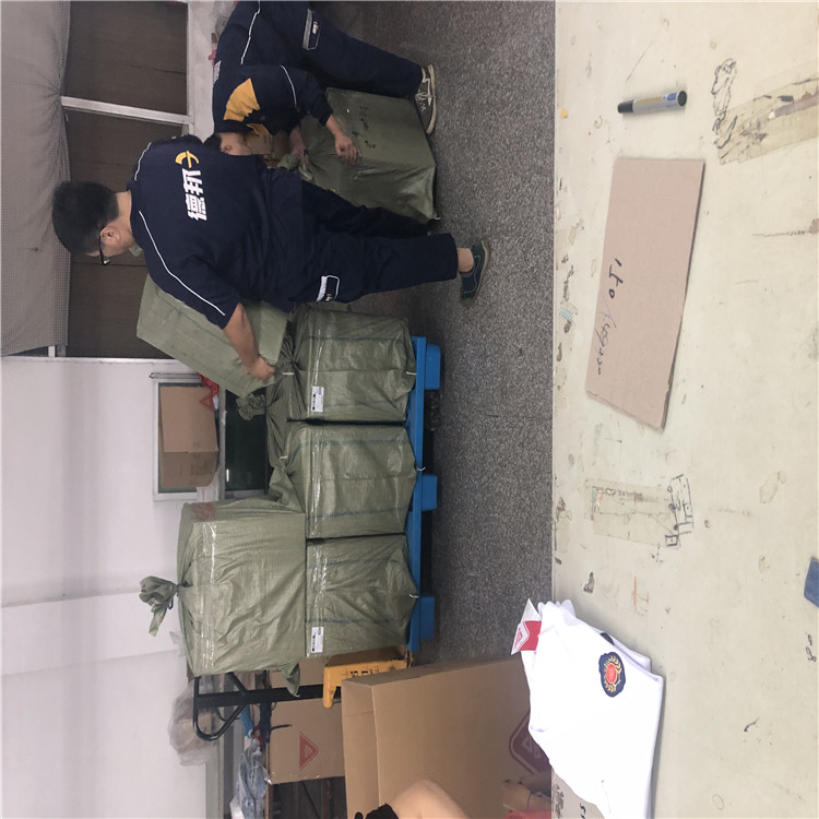 阜新男装牛仔裤生产厂家