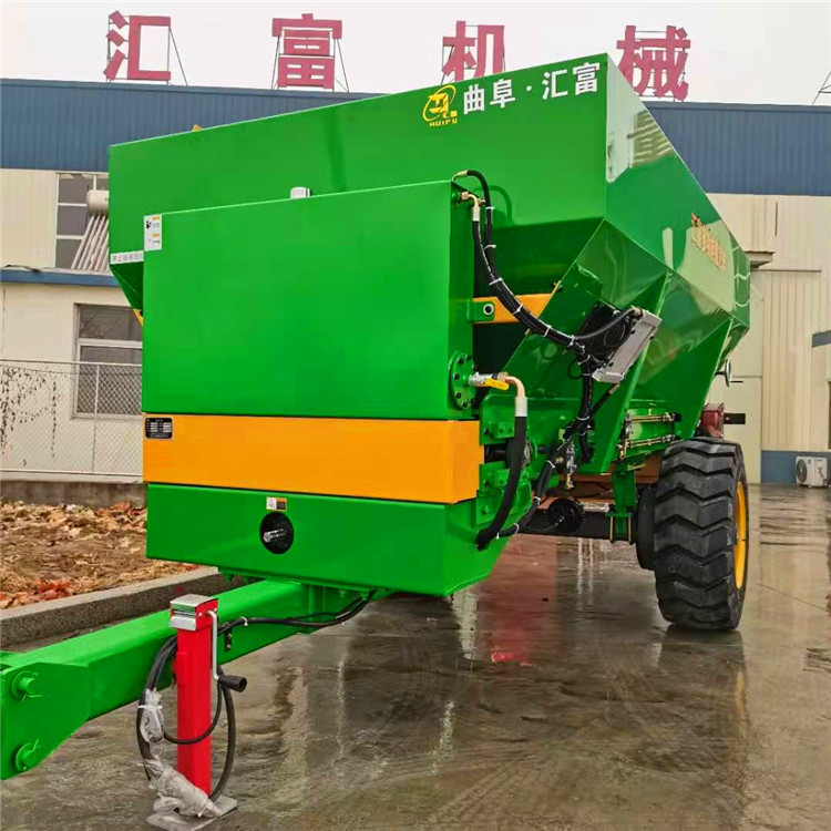 农用施肥设备 牵引式撒肥车 大型撒粪机 复合肥撒粪车