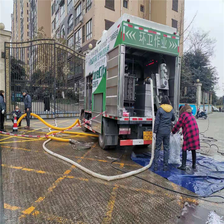 九九八新型吸污净化车 净化粪便干湿分离