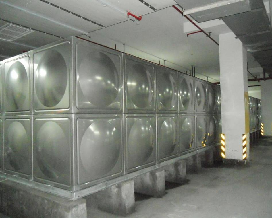 不锈钢保温式水箱 淮安不锈钢水箱厂