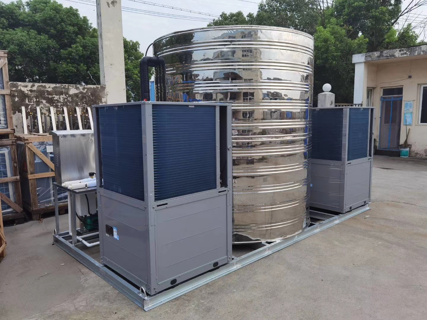 景斯特空气源热泵设备 空气源热泵热水器生产
