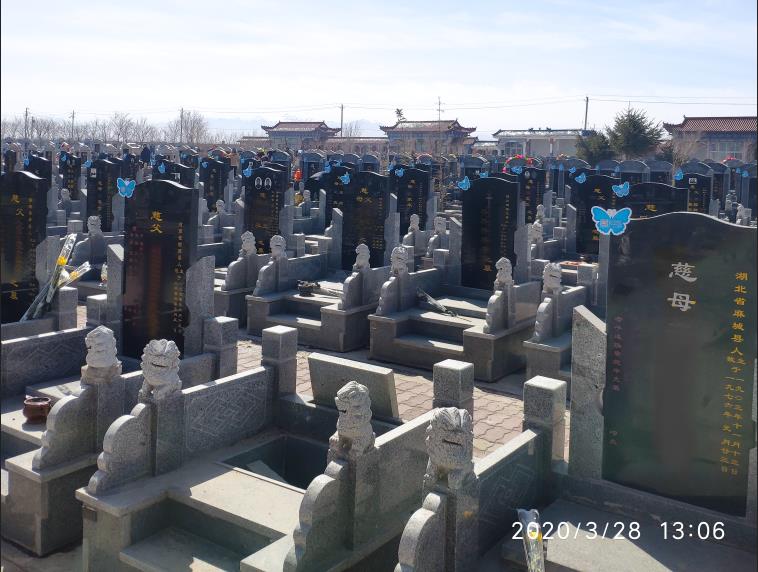 乌鲁木齐福寿园陵园 提供多种殡葬服务套餐 批发骨灰盒直销