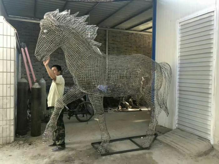 铁艺跑马雕塑厂家-镂空马雕塑价格-镂空马雕塑公司