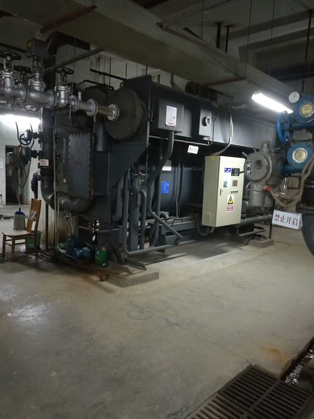 六安回收溴化锂空调 冷水机中央空调回收