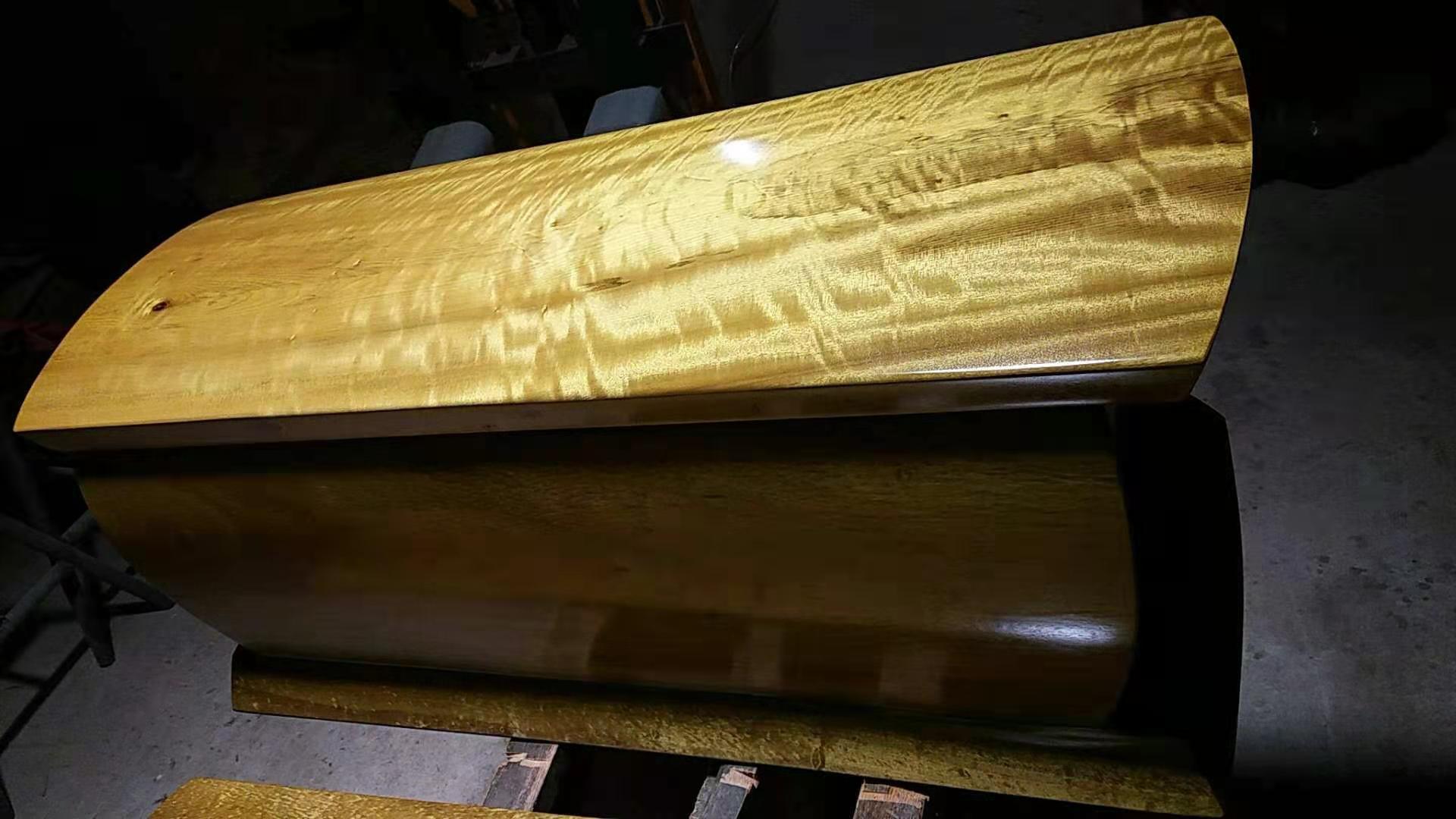 广州订做金丝楠木棺材；手工楠木棺材