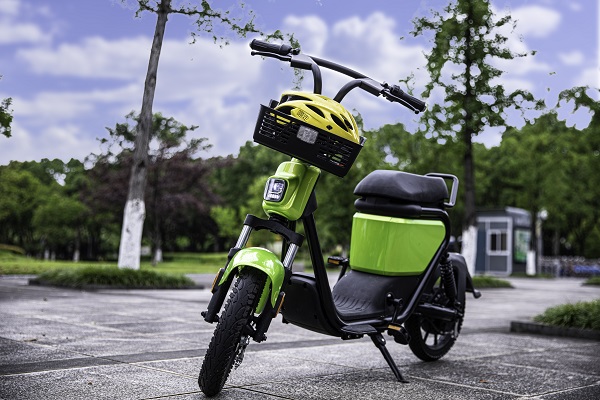 如何以*形式在县城投放共享电单车？