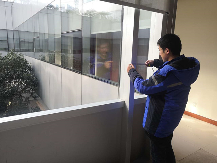 玻璃幕墙光反射影响分析 静安区幕墙检测鉴定公司联系电话