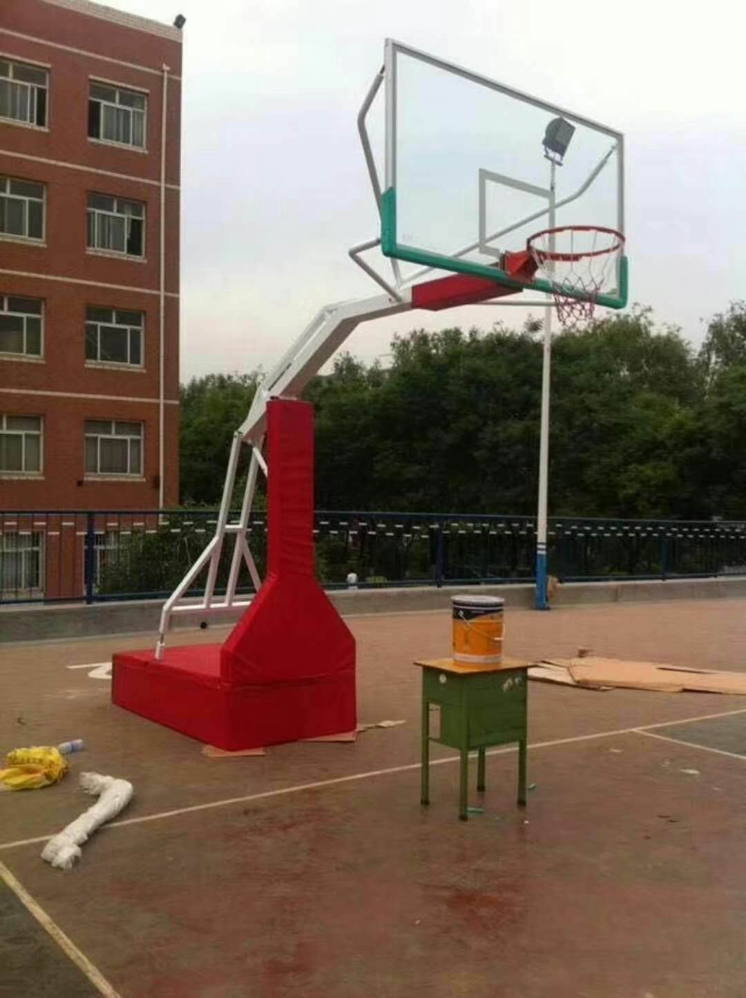盘锦篮球架