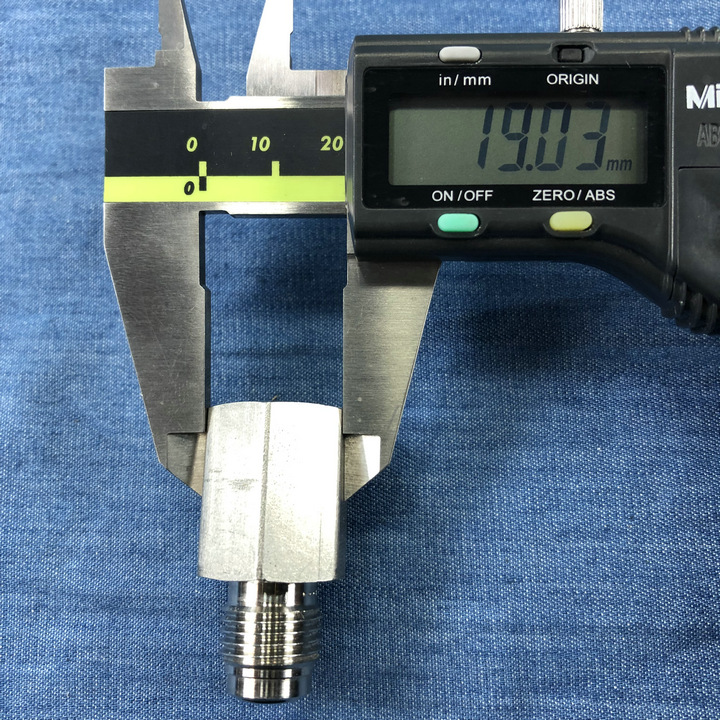 美國swagelok世偉洛克SS-4-VCR-7-4面密封接頭部分現(xiàn)貨