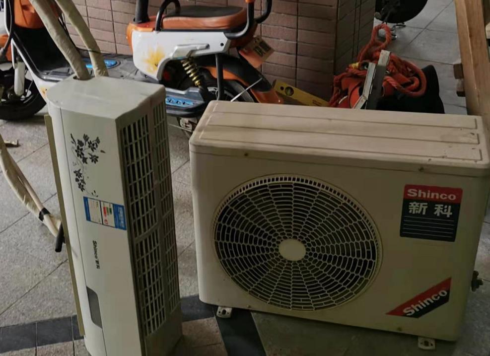 东莞市林诚机电制冷设备维修服务有限公司 寮步空调加雪种